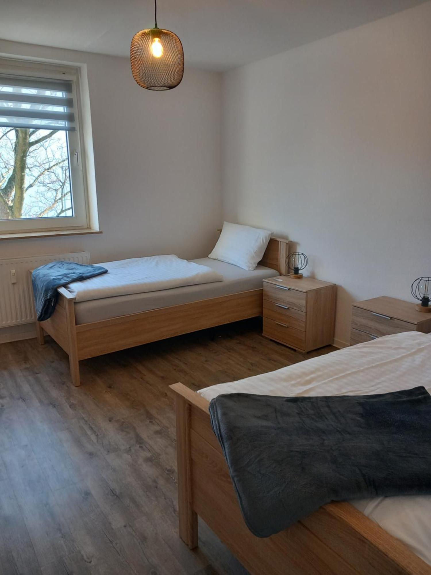 City Apartment Duisburg 1#Netflix &Wlan &Kingsize Bett &Kaffee Maschine & Central & 500M Innenhafen & 2 Min U Bahn 外观 照片